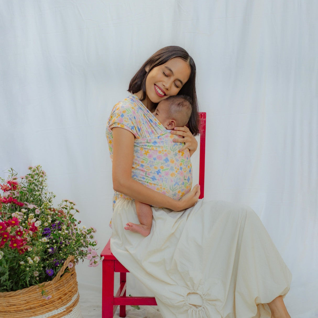Stretchy Wrap Mikhadou x Ayang Cempaka Floralie - Gendongan Bayi