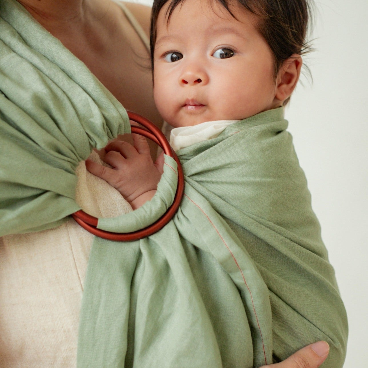 Ring Sling Linen Matcha - Gendongan Bayi