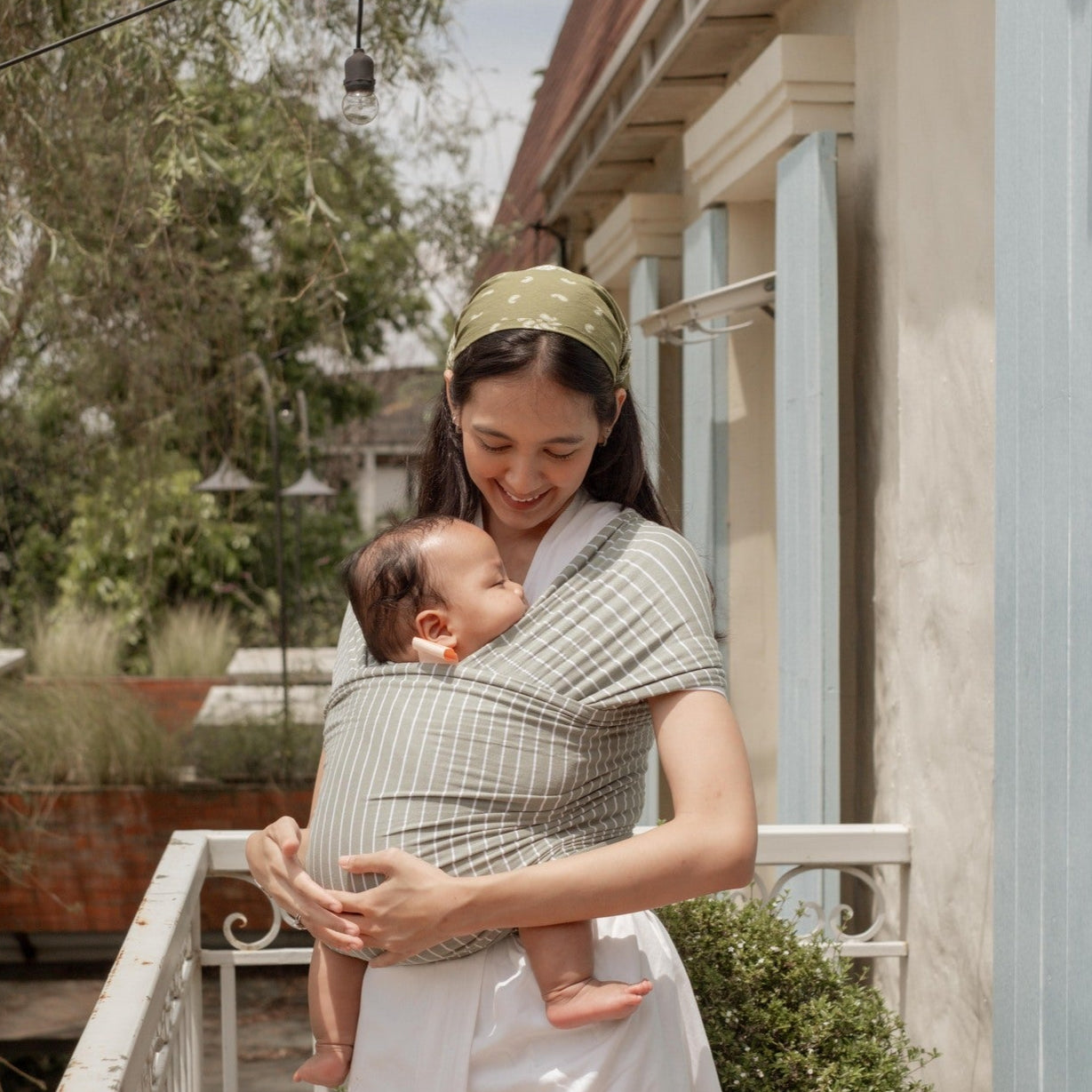 Stretchy Wrap - Reversible Breton Stripe Olive | Gendongan Bayi