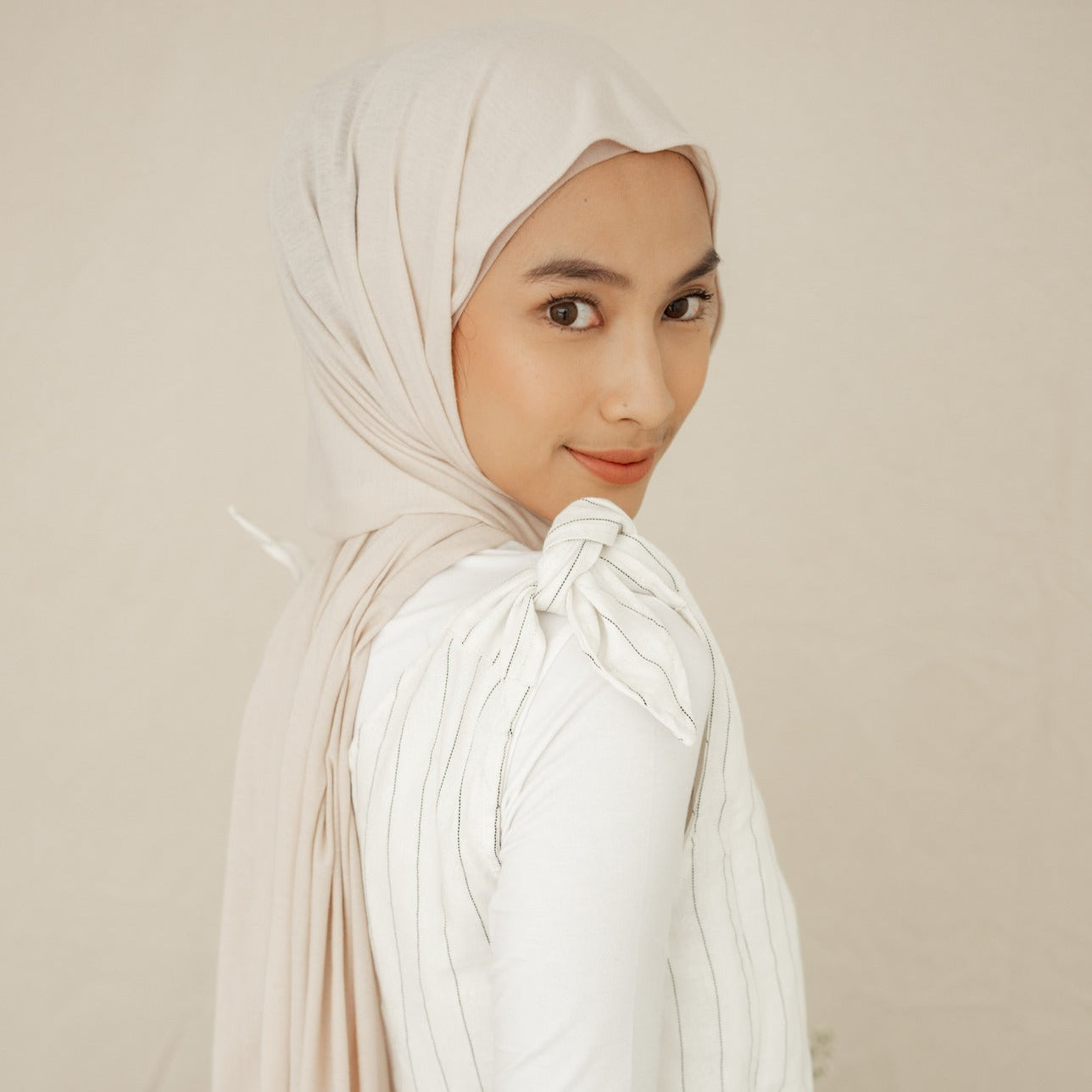 Nursingwear - Capucine Linen Top - Baju Menyusui