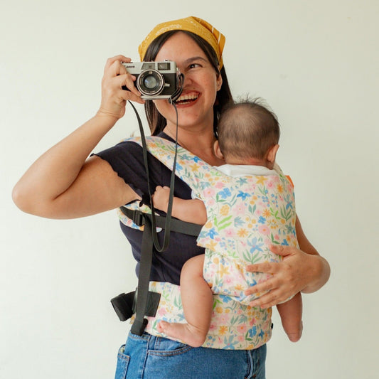 SSC Voyage Mikhadou x Ayang Cempaka Floralie - Gendongan Bayi