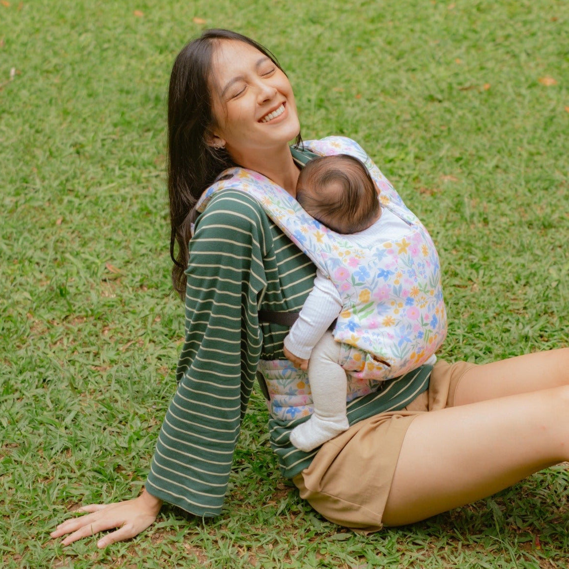 SSC Voyage Mikhadou x Ayang Cempaka Floralie - Gendongan Bayi