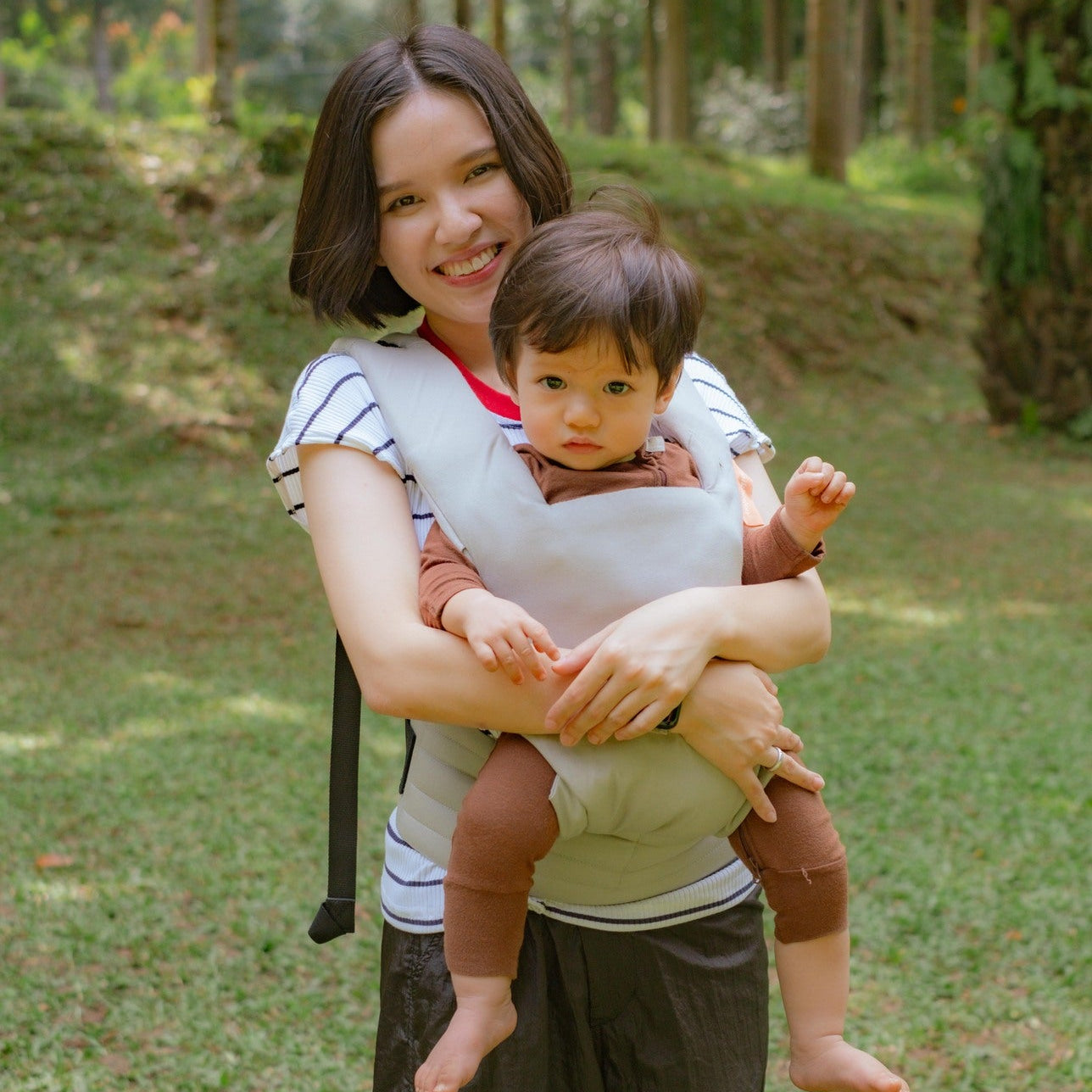 SSC Voyage Mikhadou Moss - Gendongan Bayi