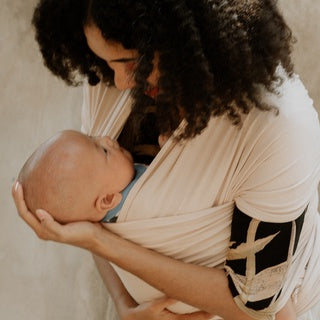 Stretchy Wrap - Cream | Gendongan Bayi