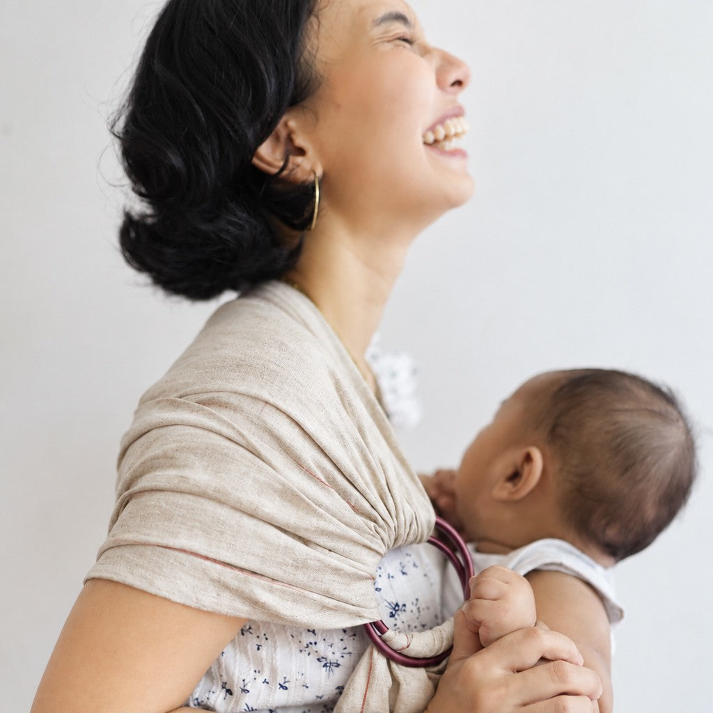 Mikhadou - Ring Sling Sand Linen - Gendongan Bayi M Shape - Baby Carrier